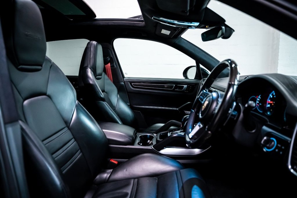 Used Porsche Cayenne 2018 for sale - 77133748: Photo 5
