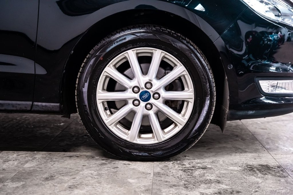 Used Ford Galaxy 2019 for sale - 76941525: Photo 17