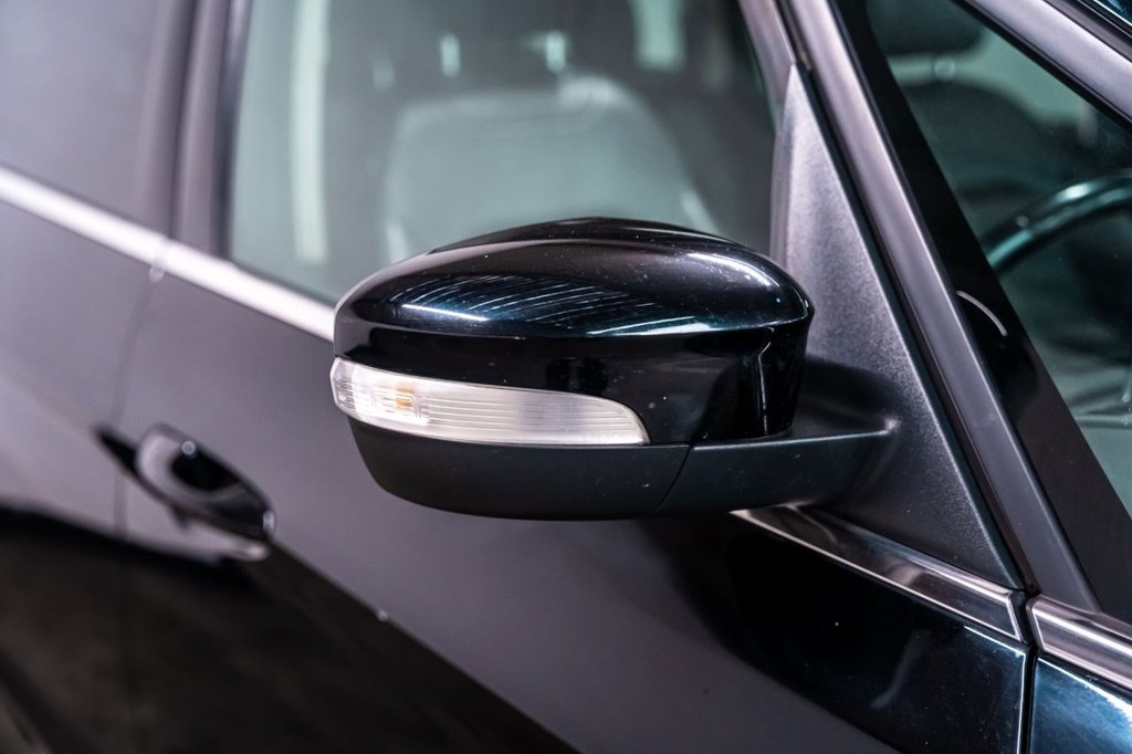 Used Ford Galaxy 2019 for sale - 76941525: Photo 19