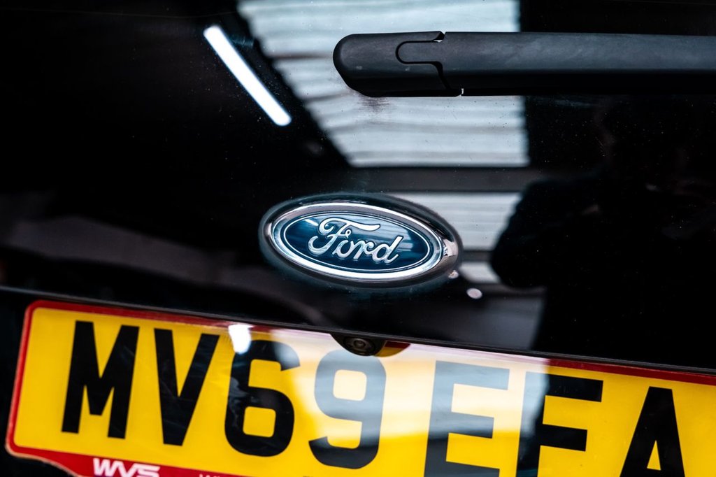 Used Ford Galaxy 2019 for sale - 76941525: Photo 48