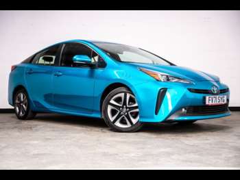2022 (71) - 1.8 VVT-h GPF Business Edition Plus Hatchback 5dr Petrol Hybrid CVT Euro 6