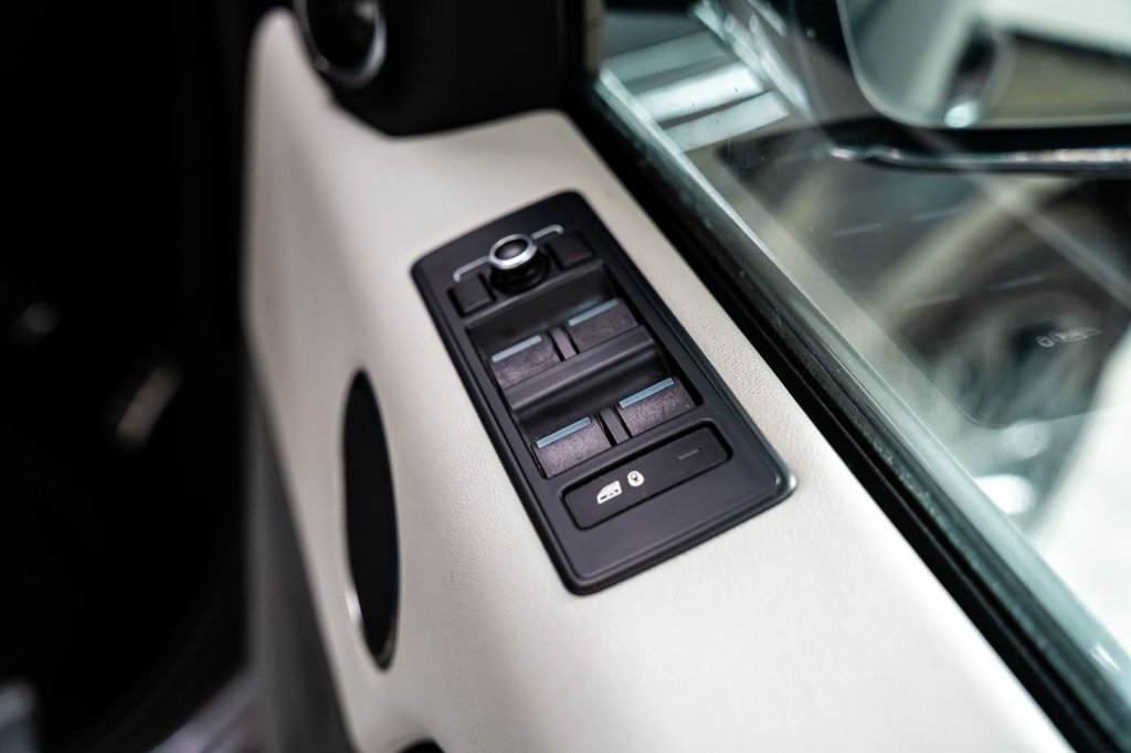 Used Land Rover Range Rover Sport 2013 for sale - 77952551: Photo 23