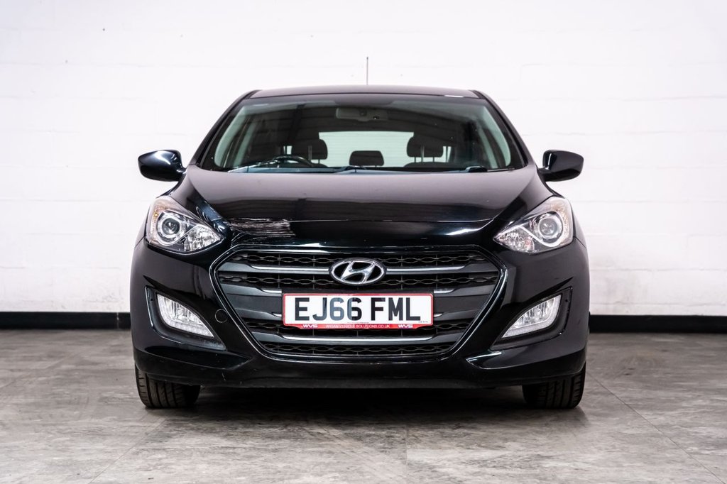 Used Hyundai i30 2016 for sale - 77027195: Photo 2