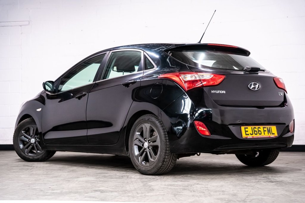 Used Hyundai i30 2016 for sale - 77027195: Photo 3