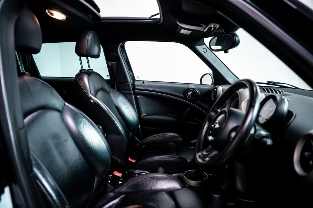 Used MINI Countryman 2011 for sale - 76356823: Photo 4