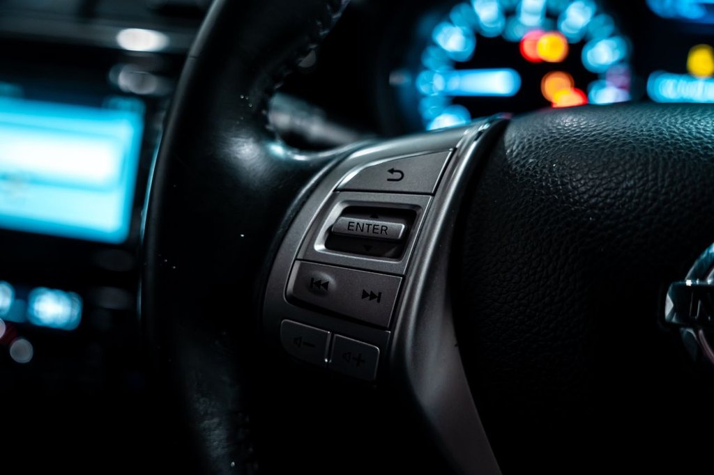 Used Nissan Pulsar 2015 for sale - 76582319: Photo 15