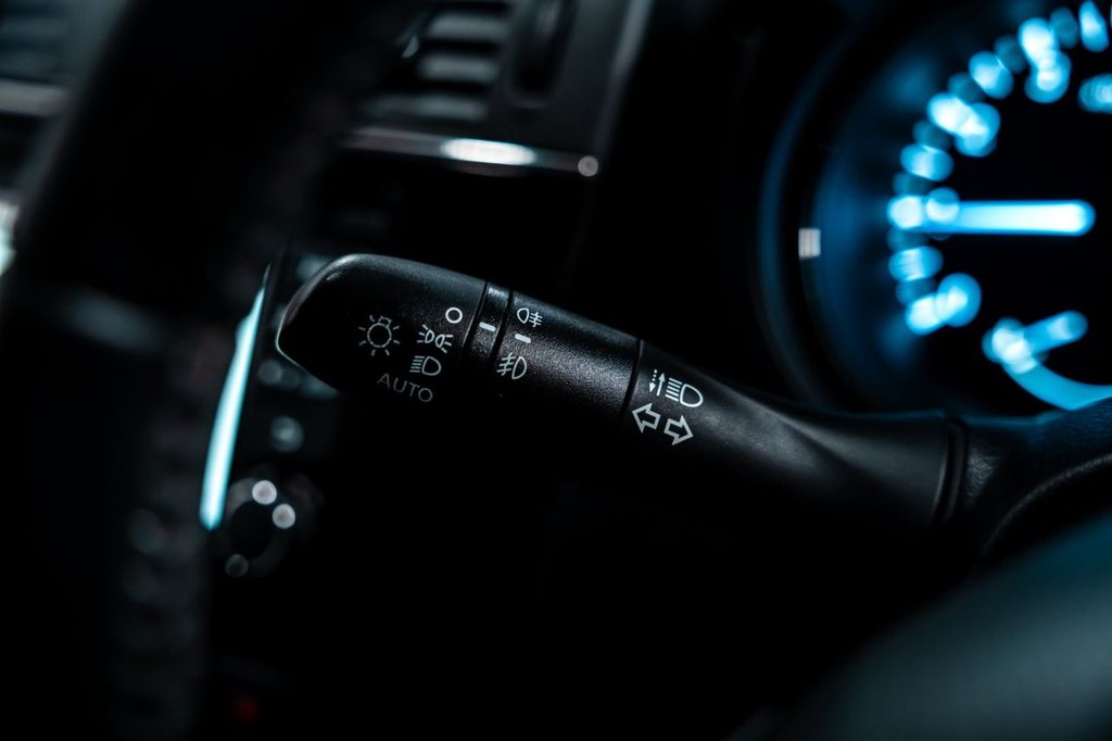 Used Nissan Pulsar 2015 for sale - 76582319: Photo 17