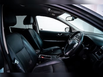 Used Nissan Pulsar 2015 for sale - 76582319: Photo