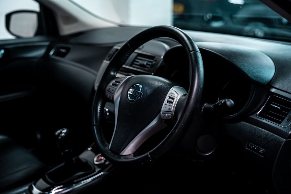 Used Nissan Pulsar 2015 for sale - 76582319: Photo 6