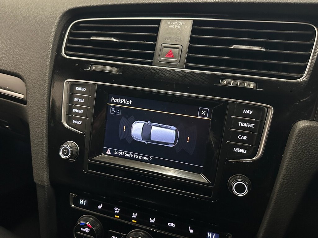 Used Volkswagen Golf 2014 for sale - 77477328: Photo 8