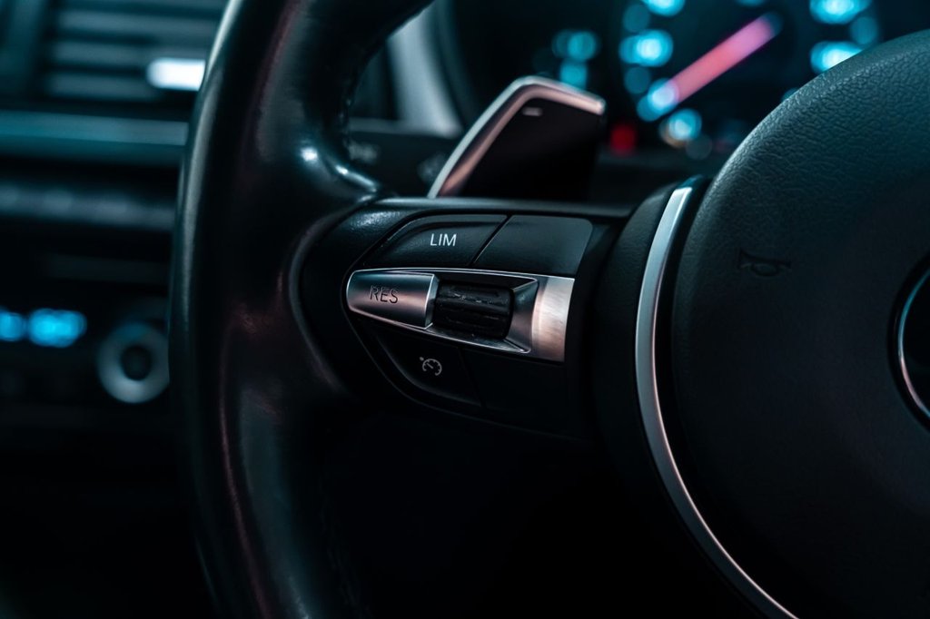 Used BMW 3 Series 2017 for sale - 77879723: Photo 21