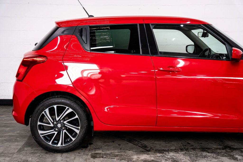 Used Suzuki Swift 2021 for sale - 76454210: Photo 21