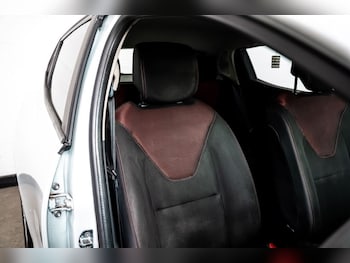 Used Renault Clio 2016 for sale - 79493682: Photo