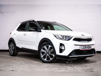Used Kia Stonic 2018 for sale - 77608700: Photo