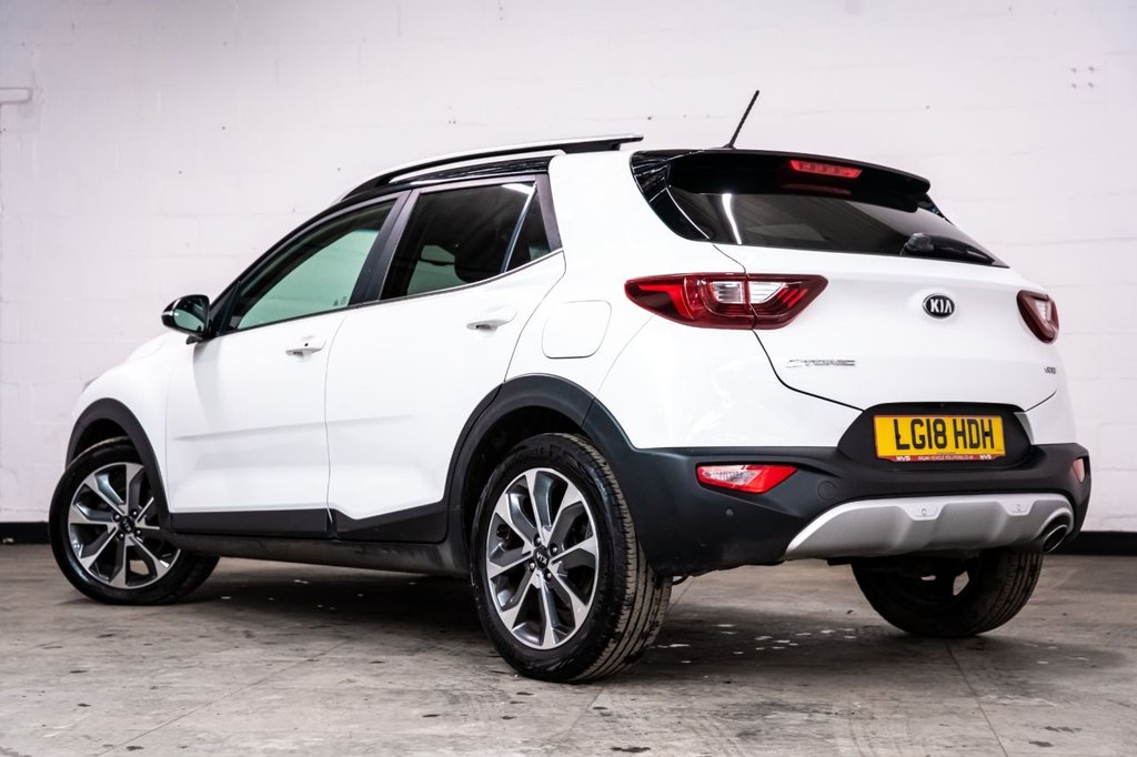 Used Kia Stonic 2018 for sale - 77608700: Photo 3