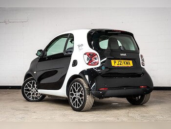 Used smart fortwo 2021 for sale - 78425815: Photo