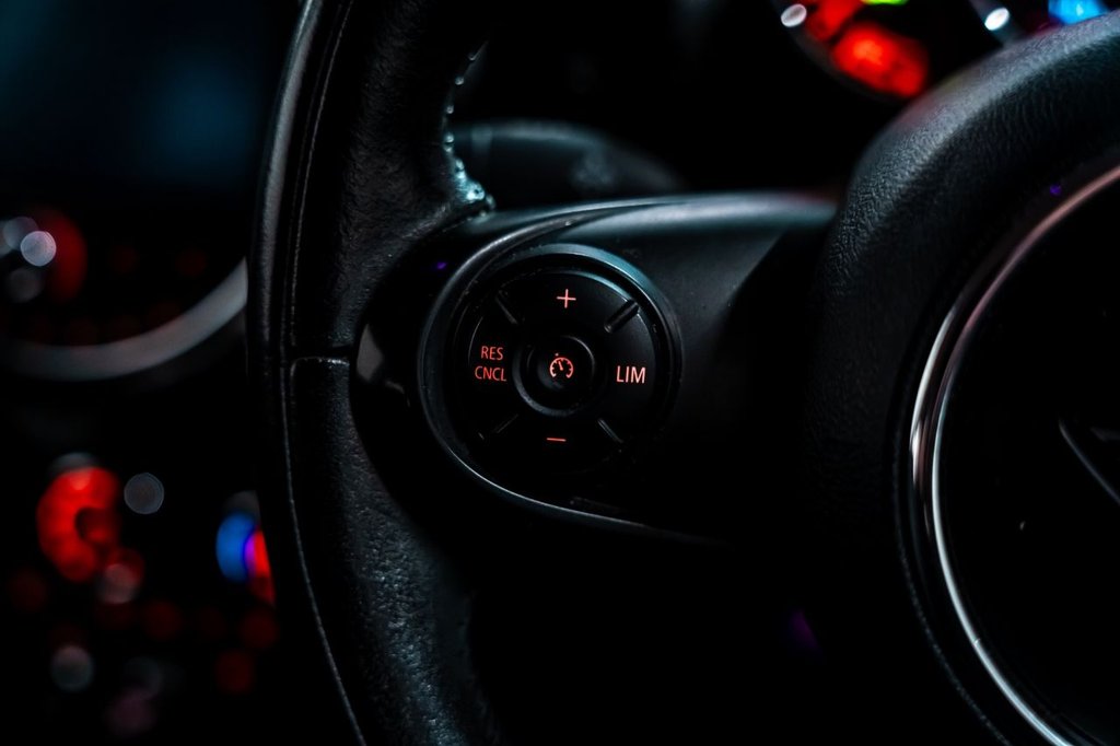 Used MINI Hatch 2018 for sale - 77534224: Photo 11