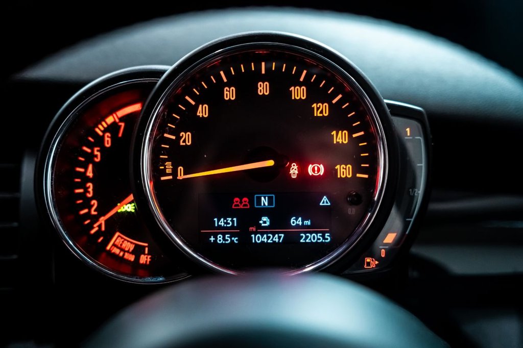 Used MINI Hatch 2018 for sale - 77534224: Photo 8