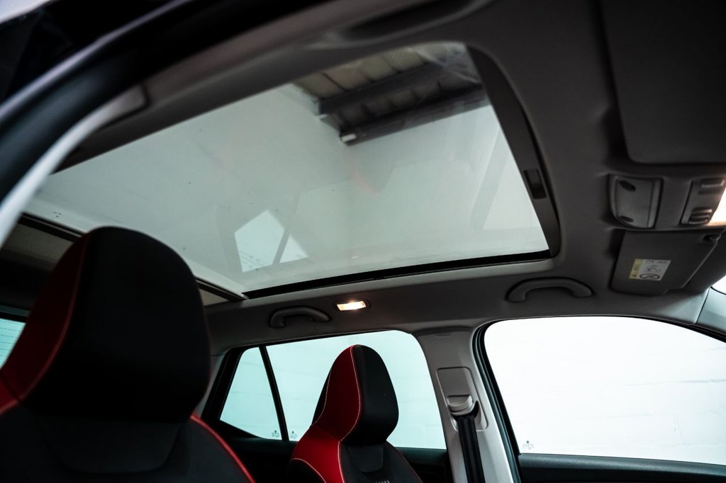 Used Skoda Fabia 2018 for sale - 77161830: Photo 4