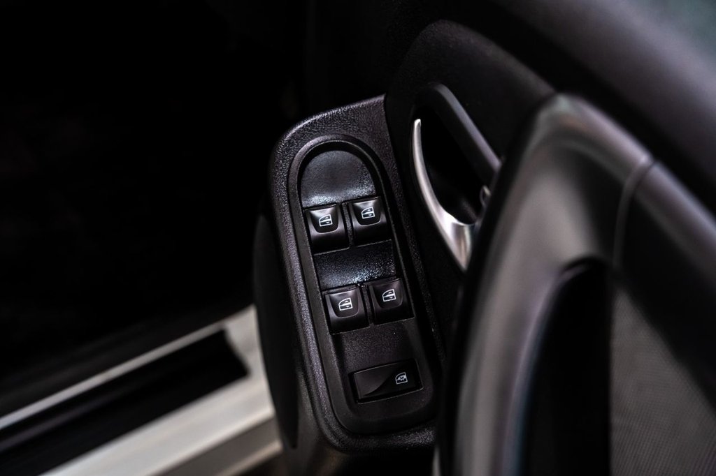 Used Dacia Duster 2018 for sale - 78180884: Photo 21