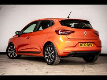 Used Renault Clio 2023 for sale - 74795458: Photo