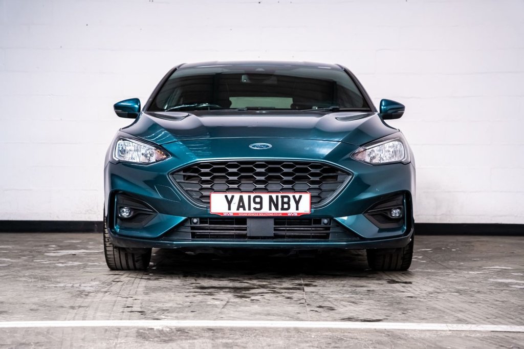 Used Ford Focus 2019 for sale - 76539691: Photo 2