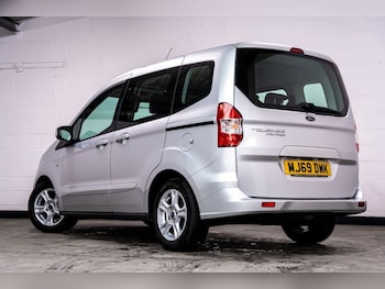 Used Ford Tourneo Courier 2019 for sale - 76617290: Photo