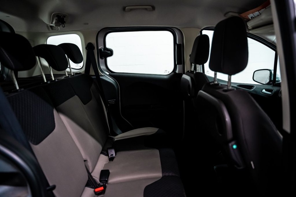 Used Ford Tourneo Courier 2019 for sale - 76617290: Photo 6