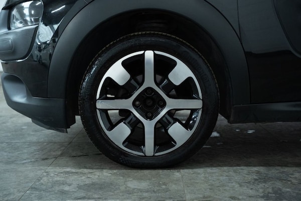 Used Citroen C4 Cactus 2017 for sale - 76297132: Photo 36