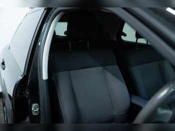 Used Citroen C4 Cactus 2017 for sale - 76297132: Photo 4