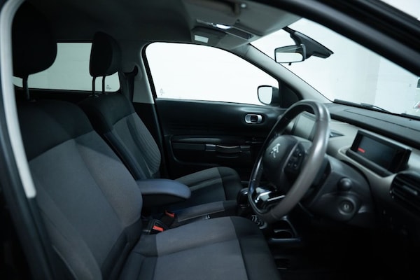 Used Citroen C4 Cactus 2017 for sale - 76297132: Photo 5