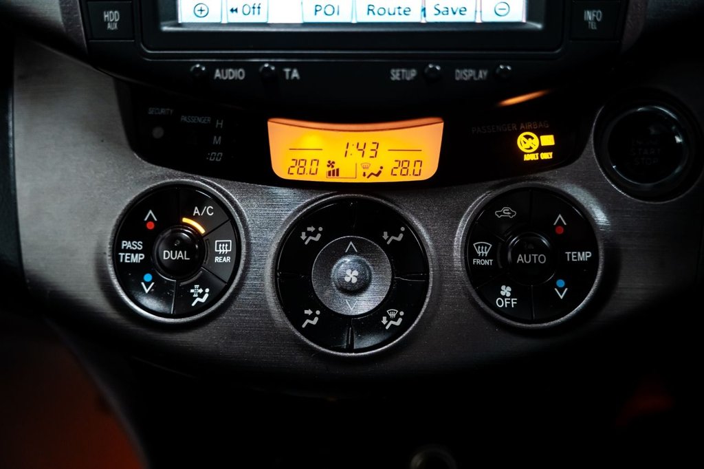 Used Toyota RAV4 2010 for sale - 77692953: Photo 12