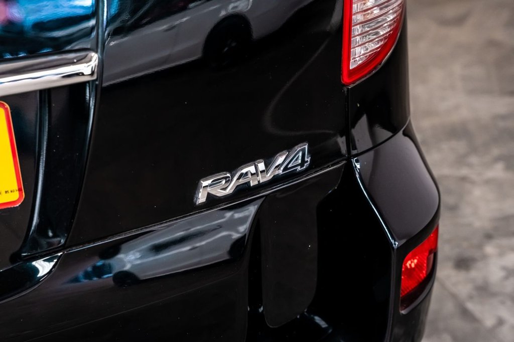 Used Toyota RAV4 2010 for sale - 77692953: Photo 42