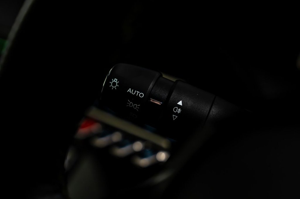 Used Peugeot 208 2021 for sale - 77171701: Photo 19