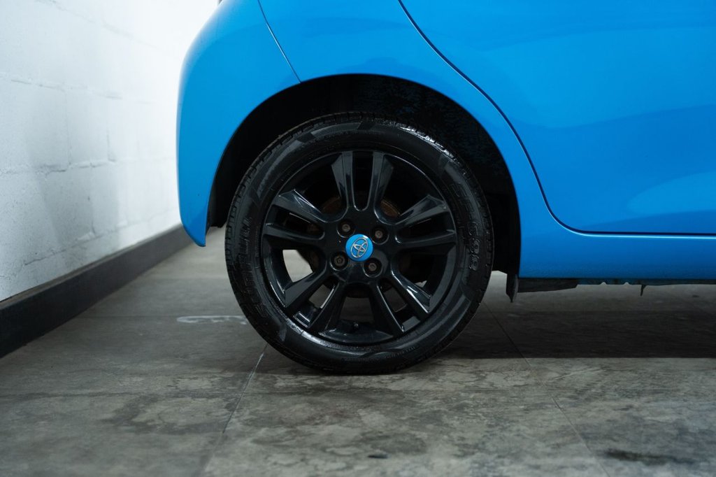 Used Toyota AYGO 2016 for sale - 76419980: Photo 34