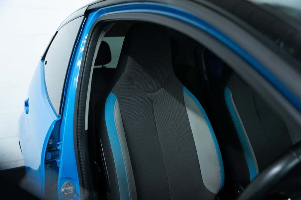 Used Toyota AYGO 2016 for sale - 76419980: Photo 4