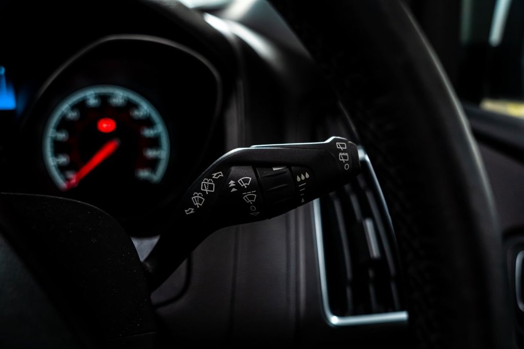 Used Ford Focus 2015 for sale - 77990697: Photo 23