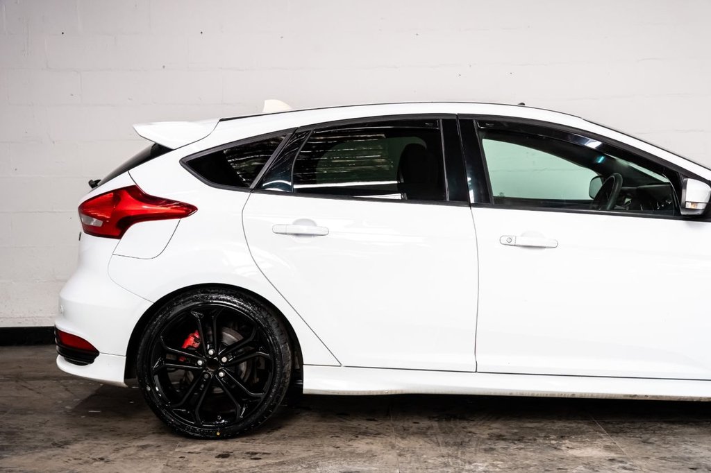 Used Ford Focus 2015 for sale - 77990697: Photo 28