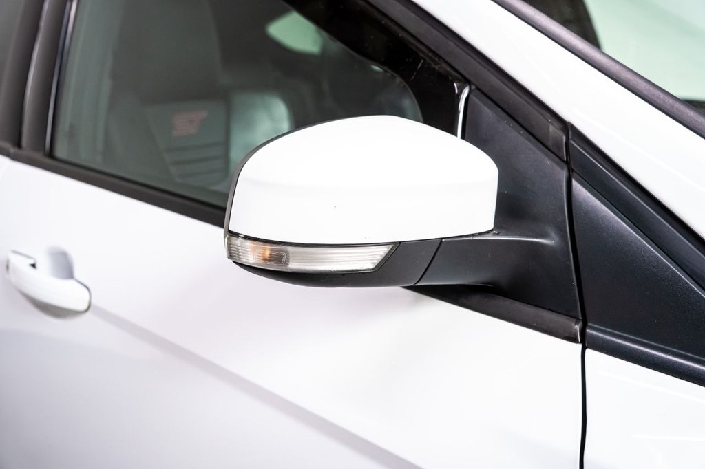 Used Ford Focus 2015 for sale - 77990697: Photo 37