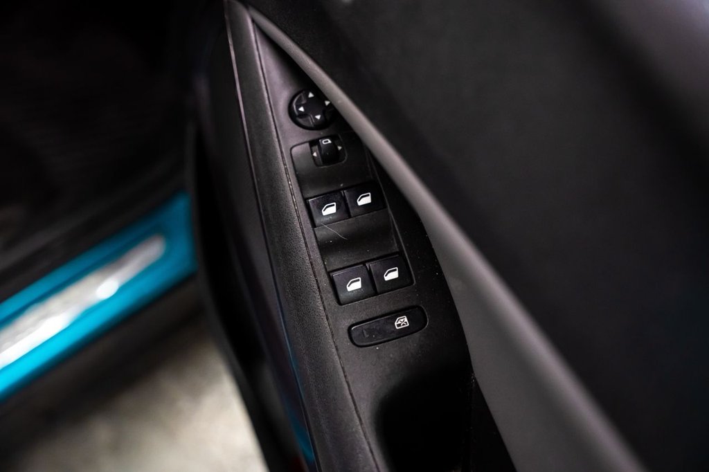 Used Vauxhall Crossland X 2018 for sale - 77319521: Photo 20