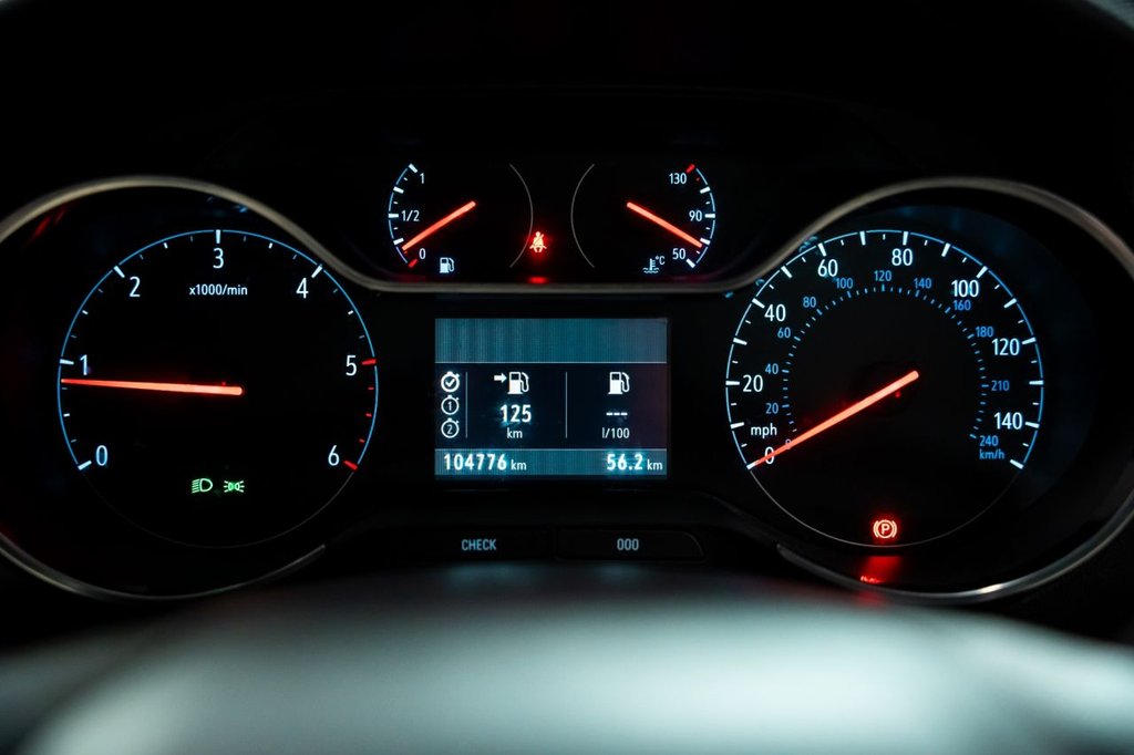 Used Vauxhall Crossland X 2018 for sale - 77319521: Photo 8