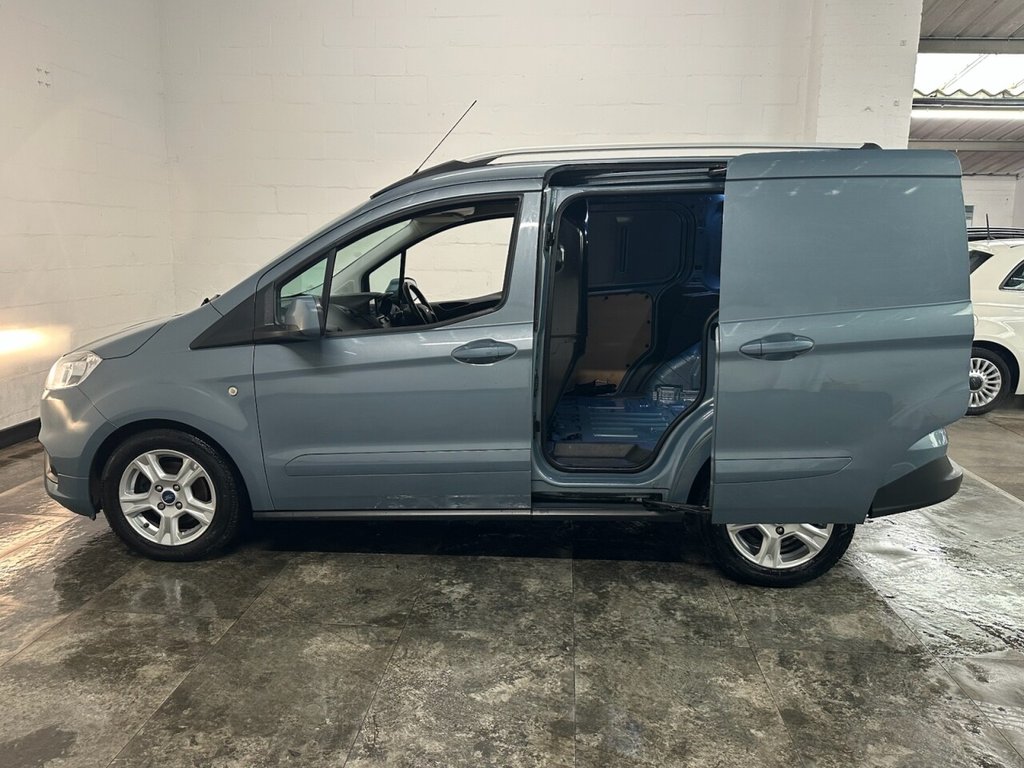 Used Ford Transit Courier 2019 for sale - 76185059: Photo 2