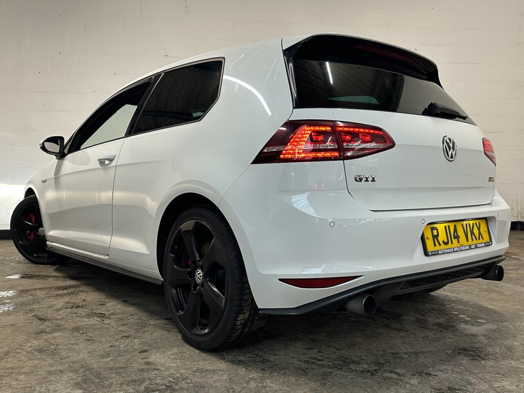 Used Volkswagen Golf 2014 for sale - 77383788: Photo 2