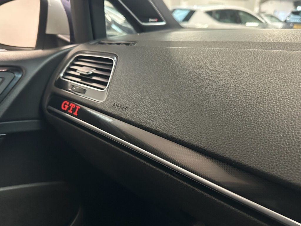 Used Volkswagen Golf 2014 for sale - 77383788: Photo 20