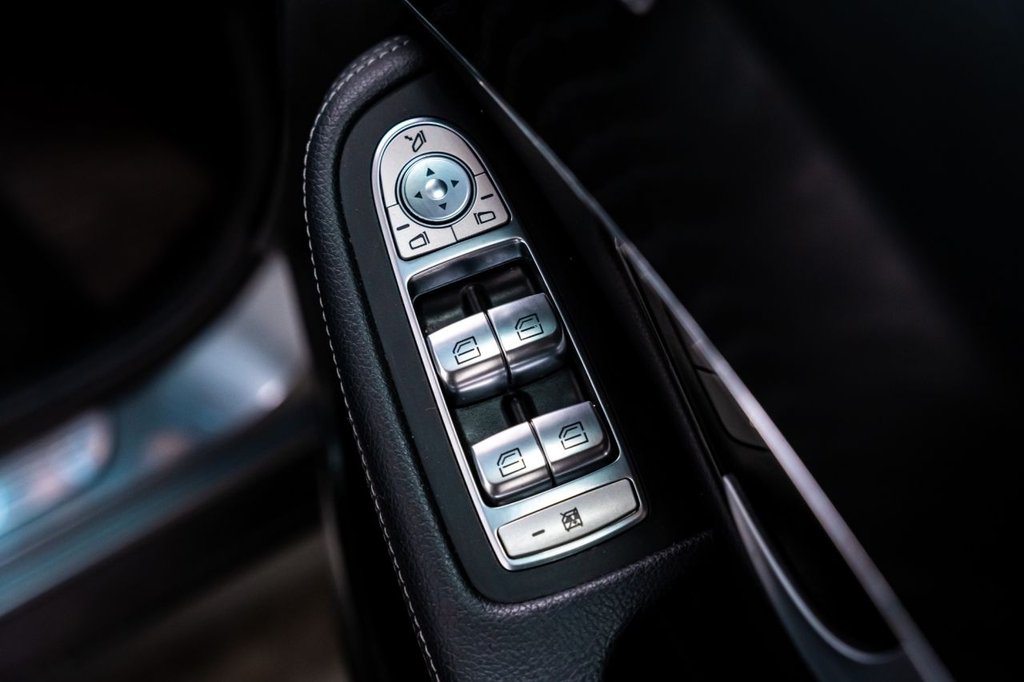 Used Mercedes-Benz GLC 2019 for sale - 77263033: Photo 21