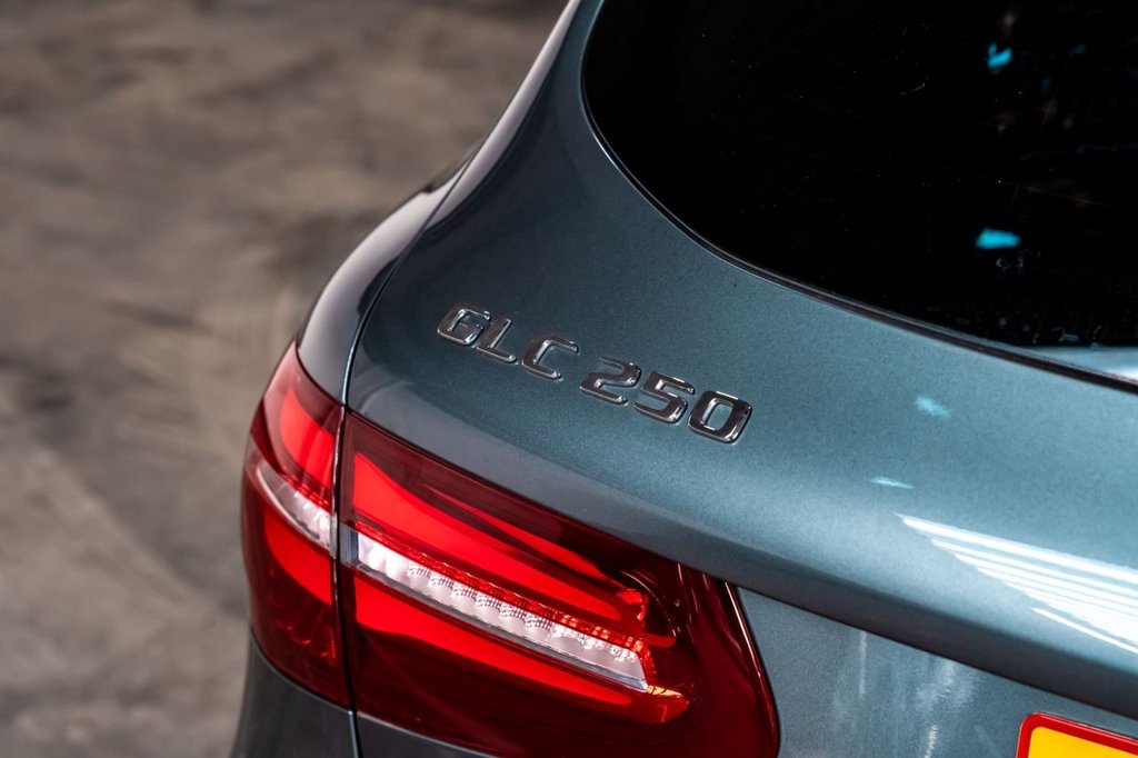 Used Mercedes-Benz GLC 2019 for sale - 77263033: Photo 42