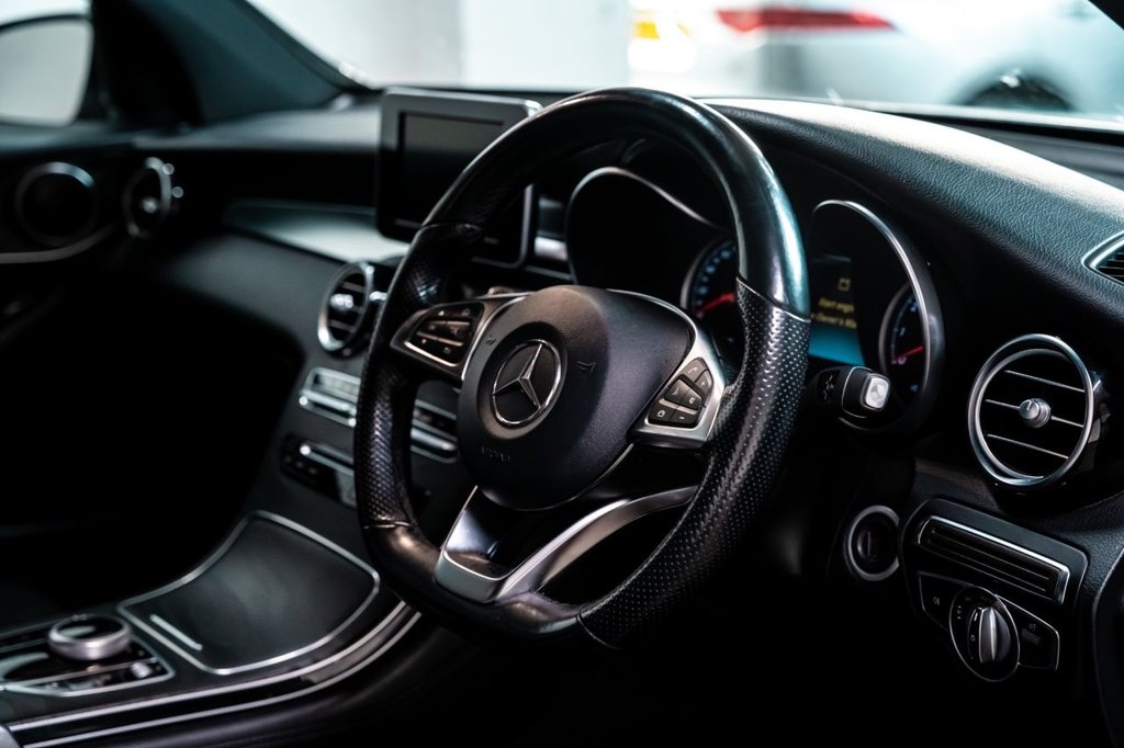 Used Mercedes-Benz GLC 2019 for sale - 77263033: Photo 7