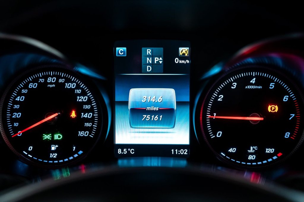 Used Mercedes-Benz GLC 2019 for sale - 77263033: Photo 8