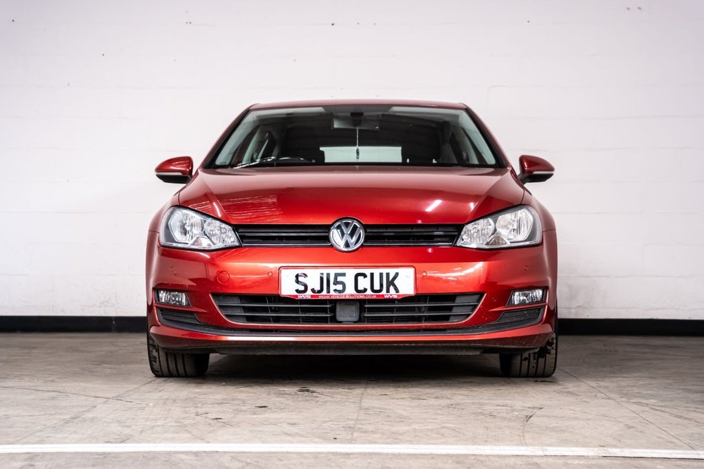 Used Volkswagen Golf 2015 for sale - 76604346: Photo 2