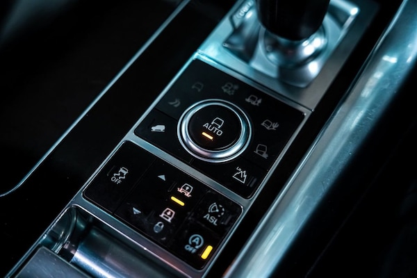 Used Land Rover Range Rover Sport 2015 for sale - 76303674: Photo 17